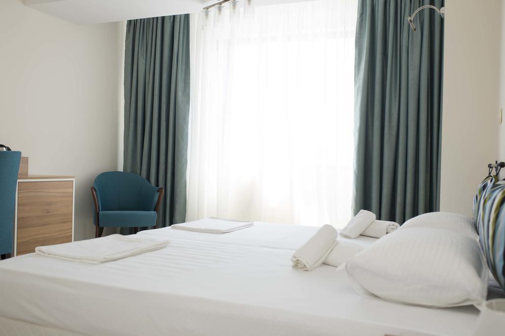 Ema Hotel Sozopol Esterno foto